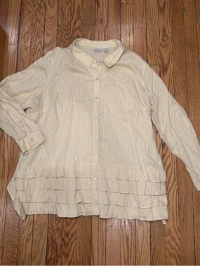 LOGO by Lori Goldstein Pale Yellow Ruffled Button-Up Blouse